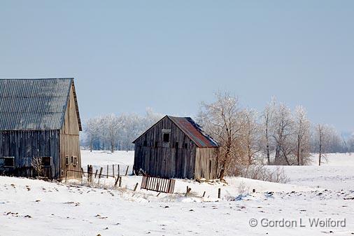Snowy Farm_13122.jpg - Photographed east of Ottawa, Ontario - the capital of Canada.